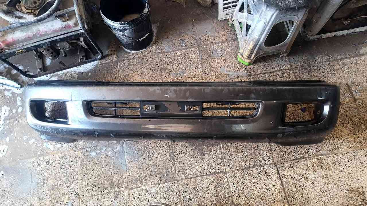 دعامية لاندكروز بسعر 150
***********
