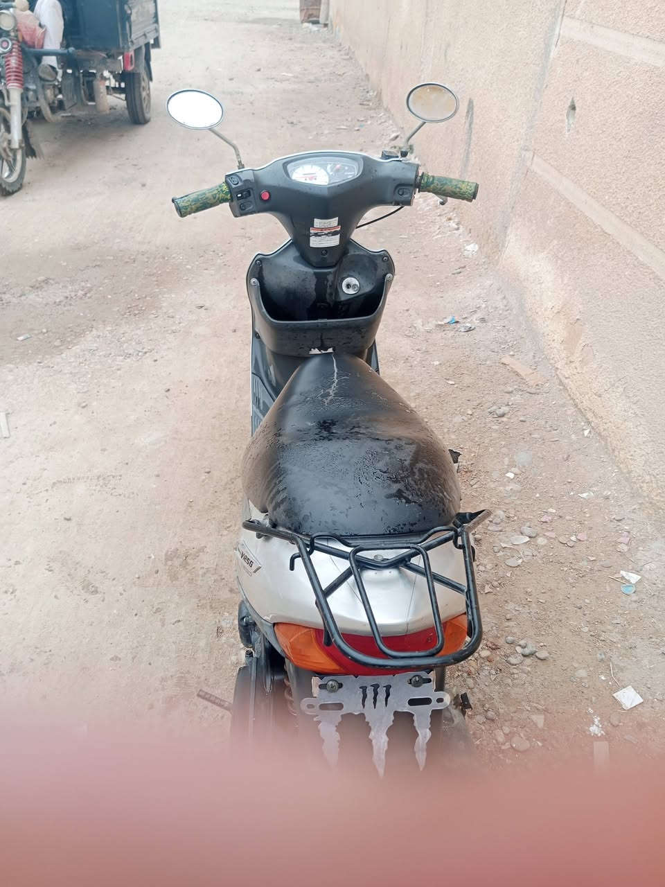 ماطور  للبيع السعر 350 وبي مجال ***********
