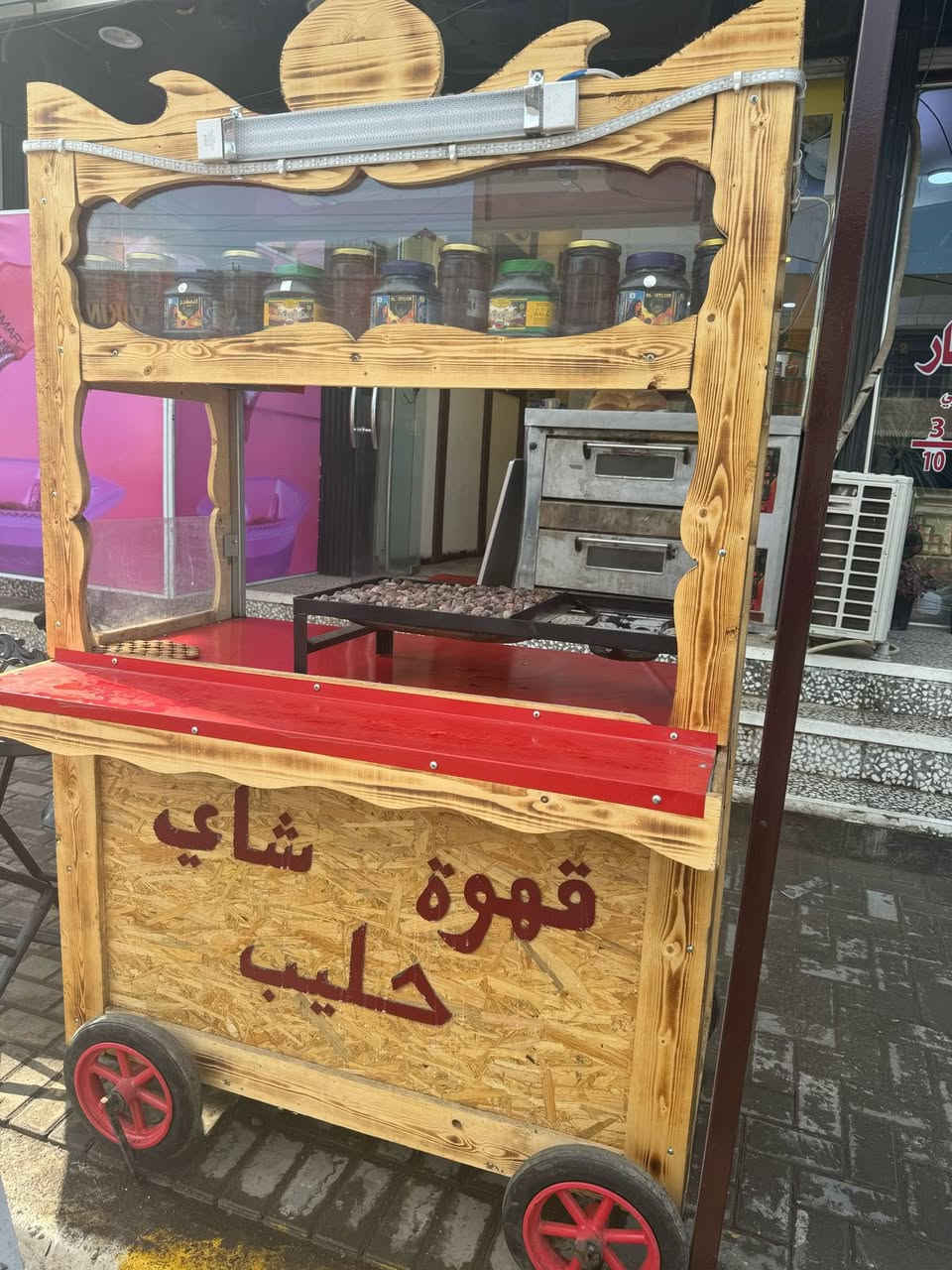 السلام عليكم
هذني اغراض للبيع 
***********
