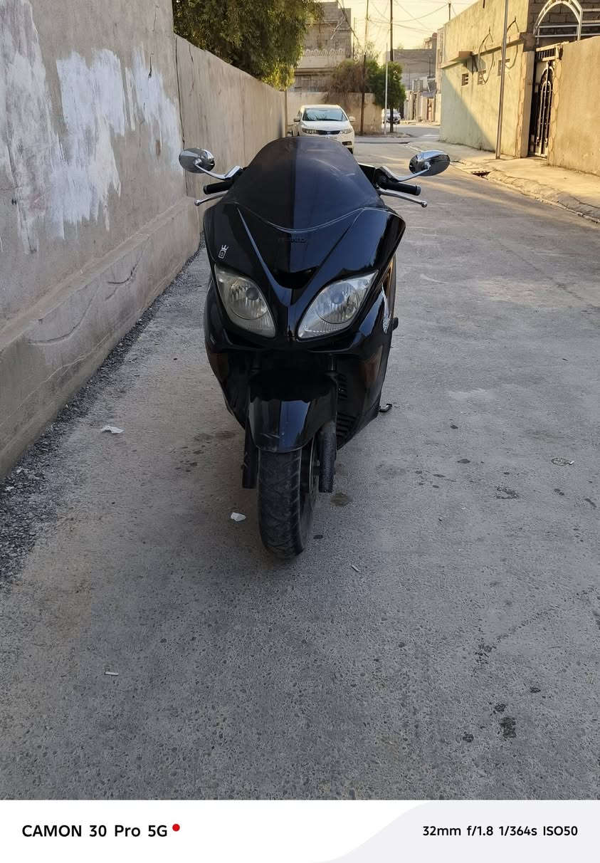 السلام عليكم دراجات فورزا للبيع دراجه رامب محرك ما مفووح جويتر ما مفتوح سعر خاص ***********
