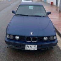 بي ام دبليو ٥٢٠i • ١٩٩٠ • جير عادي