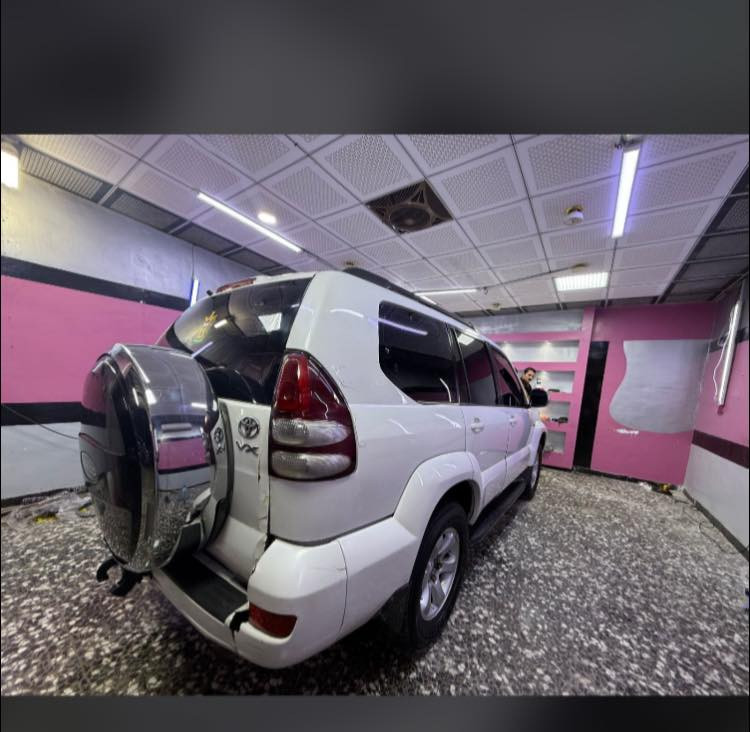 برادو
٢٠٠٣ 
محرك بلادي
رقم بصرة مميز  
حدادية جديدة
تبريد. شغال
شاشة مال لكزس 
كيجات شغالات عدا البانزين عاطل
تايرات جدد
بيهه خربطة بالمكينه سبب نوزلات وبلكات
والكزوز يرادله تبديل 
سيارة بيها خياس جوه الباب الوره حادث غير مكفولة   وماعرف شنو 
الحادث مالها شراي تجي تفحص وبخدمتك 
هاي تفاصيل واضحة 
سعر ٩٠ 
مكاني بصرة 
رقم الهاتف 
***********
