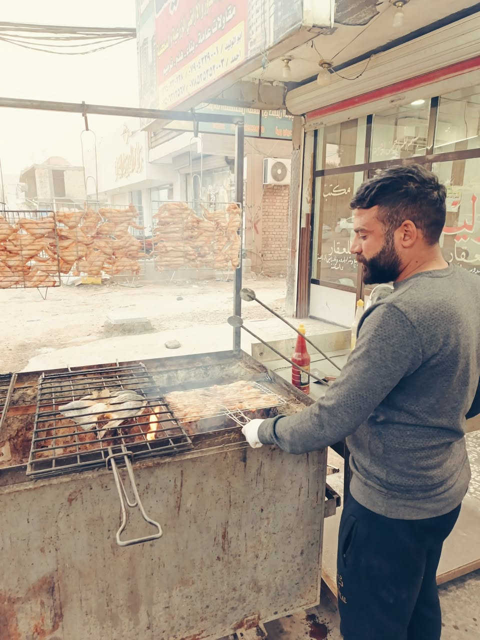 سلام عليكم
الهم صلي على محمد وآل محمد مطعم الرحمن للدجاج والأجنحا والسمك العنوان الطي الشارع العام مقابيل انشائية علي الجبوري مجاور مكتب حسن الخفاجي
يوجد توصيل مجاني داخل الطي
***********
