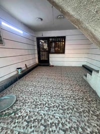 للإيجار – السيدية (مربع النخيل)  بيت بمساحة 50 متر مربع، يحتوي على:  *...