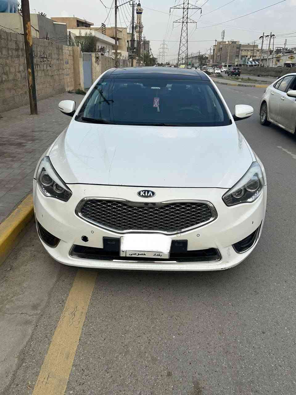 السلام عليكم
موجوده كادنزا للبيع موديل ١٥ وارد كوري خط واحد لون ابيض فول vip بيها جاملغ ايمن صبغ ودعاميه اماميه فقط العنوان بغداد البياع شارع عشرين السعر خاص ***********للتواصل والاستفستار
