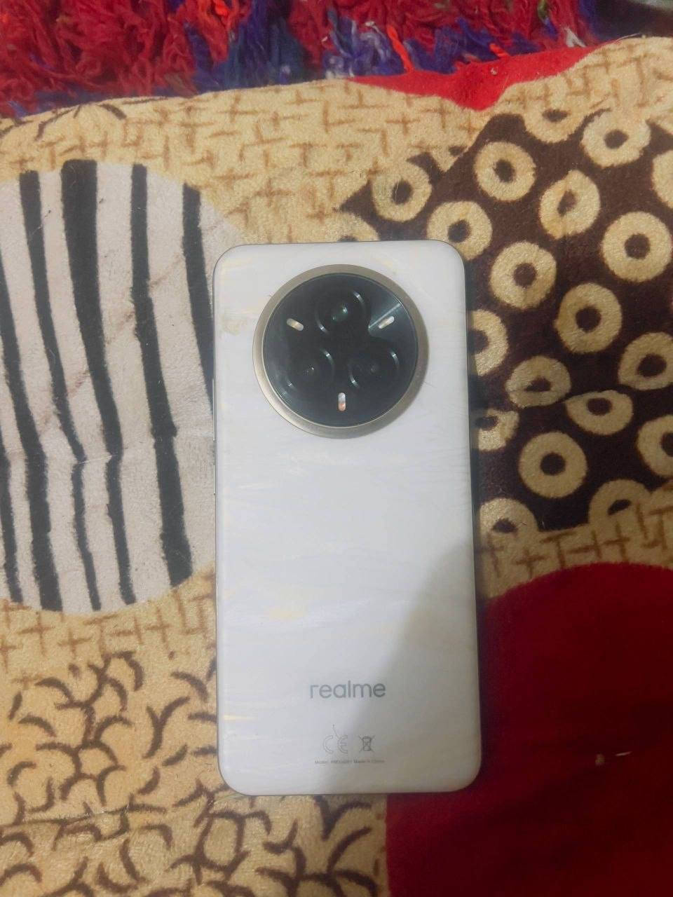 يا الله سلام عليكم موجود هاتف ريلمي برو بلس مستعمل قليل أريده مراوس ب أيفون(14) او(13) نضيف وهاذه تصويره اليلي 
هاذه رقم لهاتف بي واتساب ***********
