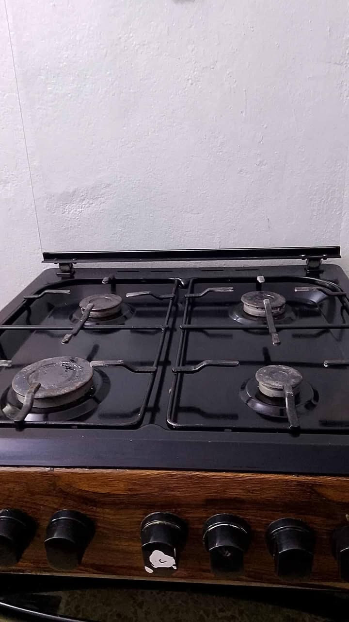 طباخ 4 اعيون نظيف نارو ازرق الفرن شغال السعر 75 بي مجال مكانو كوكجلي قرب متوسطة الوركاء


**إذا كنت صاحب هذا الإعلان وتريد حذفه لأي سبب، رجاءا أرسل رسالة إلى الدعم الفني**