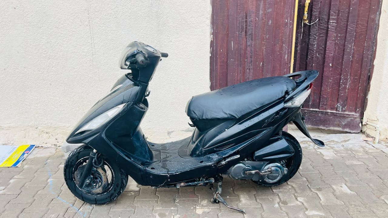 دراجه لبيع كامكو 2011 المكان النجف كوفه الارقم***********
