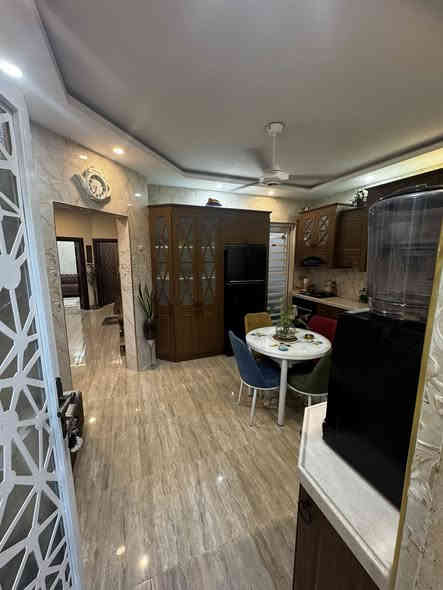 🏠دارين للبيع للبيع 

📍الموقع مزارع زيونا 

مساحة كل دار 150 م 

الواجه لكل دار 9.50 م 

↕️ كل دار مكون طابقين 

♦️الطابق الاول 

استقبال ومطبخ وهول وغرفتين نوم وصحيات

♦️الطابق الثاني 

هول وثلاثة غرف نوم وصحيات 

✅السعر كل دار 185.000.000 قابل للتفاوض 

⬇️⬇️⬇️⬇️للاستفسار اتصل على الارقام ⬇️⬇️⬇️⬇️

👤فيس بوك #مكتب دلتا لتجارة العقارات 

☎️ كورك ***********

☎️ اسيا  ‭***********

📍باقي التفاصيل زورو مكتب دلتا لتجارة العقارات 

♦️سايدين الصديق  مقابل سنتر بغداد عمارة قاعة الخاتون للأعراس

⬇️ باقي العروض ومعرفة السعر 

داخل صفحة #مكتب_دلتا_لتجارة_العقارات
