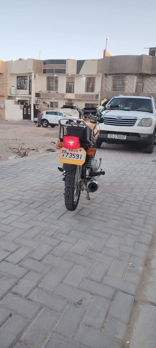 دراجه اربع كير ايراني اصلي اوراق اصولي وكيله احمد اشهاب دراجه مديل 2020 كهربائية كله شغاله اضاف الى لايت بوبمه زنن وامبيثريه بلاتوث الدراجه ما ناقصه غير صفاحيات وهذه مو نقص  السعر 750 ومجاله بصيط  للتواصل ماسنجر وللرقم *********** كربلاء, العراق
