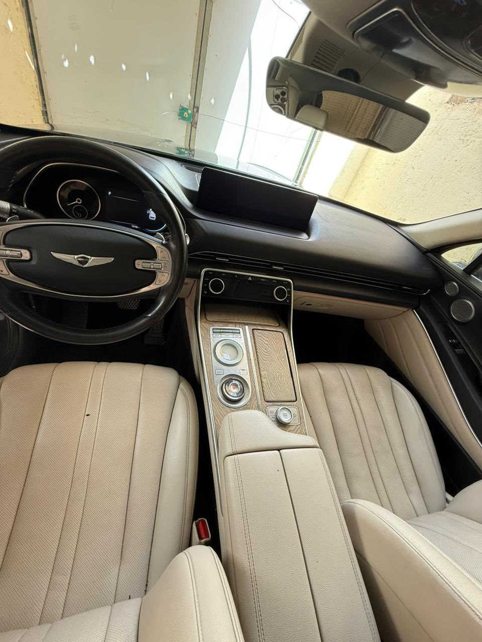 السلام عليكم
Gv80 
2022

بصمة تشغيل عن بعيد 
رادارات محيطية 
وارد امريكي 
فحص مرفق مع الصور 
ماشية 
70000ميل
كشنات تدفئة وتبريد 
استيرن تدفئة 
نقطة عمياء 
جنطة كهربائي

سيارة نظيفه 
ذي قار 
السعر 280$ 
للتواصل والاستفسار 
***********
