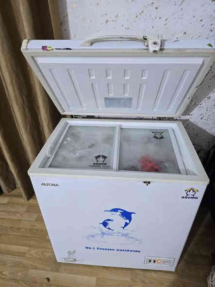 يع مجمده نضيفة جدا الحمدلله مداخله تصليح امانة الله اريدها 90 الف مكاني بغداد.***********
