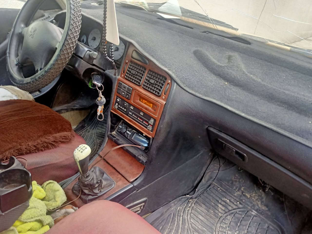 السلام عليكم من رخصه الادمن المحترم بيجو بارس موديل 2011 بأسمي مصفره غرامات هيئة 15 الف فقط محرك كير تبريد كهربائيات كله شغاله بيه جاملغ خلفي مصلح والباقي بلاد بجم كبس بلاد كلج جديد سعره 26 سعر نهائي و اذا اكو مراوس سايبا نظيفه 12 كون كامله تفاصيل *********** بي واتساب و رصيد مكاني بغداد الجديدة شارع المسبح
