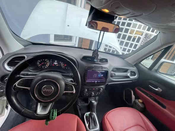 سلام عليكم 
جيب رنجيد2018
محرك 2400
كير ومحرك مكفولات 
مواصفات فول فول عدا فتحه 
و التحويل رًقم بغداد  ***********
سعره 122بيهً مجال قليل 
واتساب موجود من ساعه ب2 ظهر
