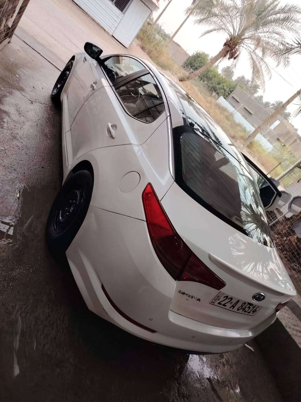 سلام عليكم من رخيصة الادمن اوبتما موديل 2011 خليجي رقم اربيل دولي جاهزه من كلشي مكفوله من ضربه سياره  ومن الصبغ بيه بارد شي قليل حلوه احلى من الصور مالك بالحله تريد تحويل تريد وكاله مكان السيارة بابل السعر 122 وبيه مجال *********** خوان مامتواجت ع النت اتصل بيك خير ودلل
