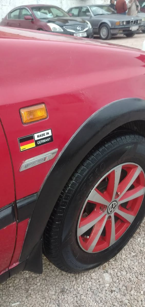 السلام عليكم 🥀للبيع فقط 🌷كولف جي تي اي مشروع وطني بغداد تحويل مباشر ويل كب  موديل 93 جام كهرباء   كير اوتوماتيك محرك 2000صبغ عام للجمالية    تبريد ثلج مكان السياره، فلوجة ، للاتصال***********
