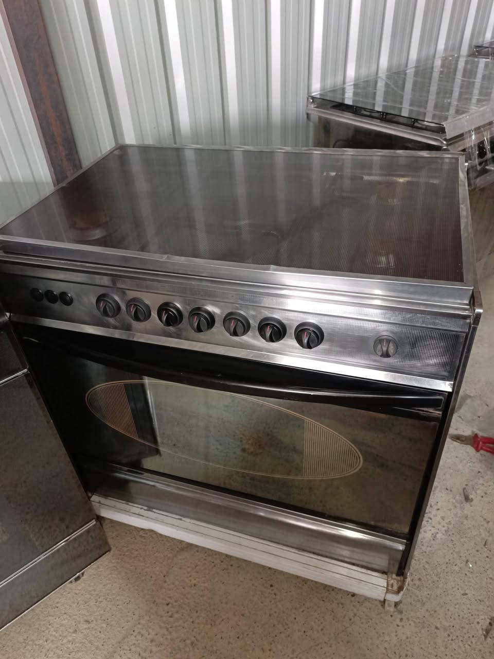 وصلتنا اليوم وجبة جديده من الطباخات و الغسالات شرط الشغل باسعار رمزيه ومناسبه 
***********
***********
