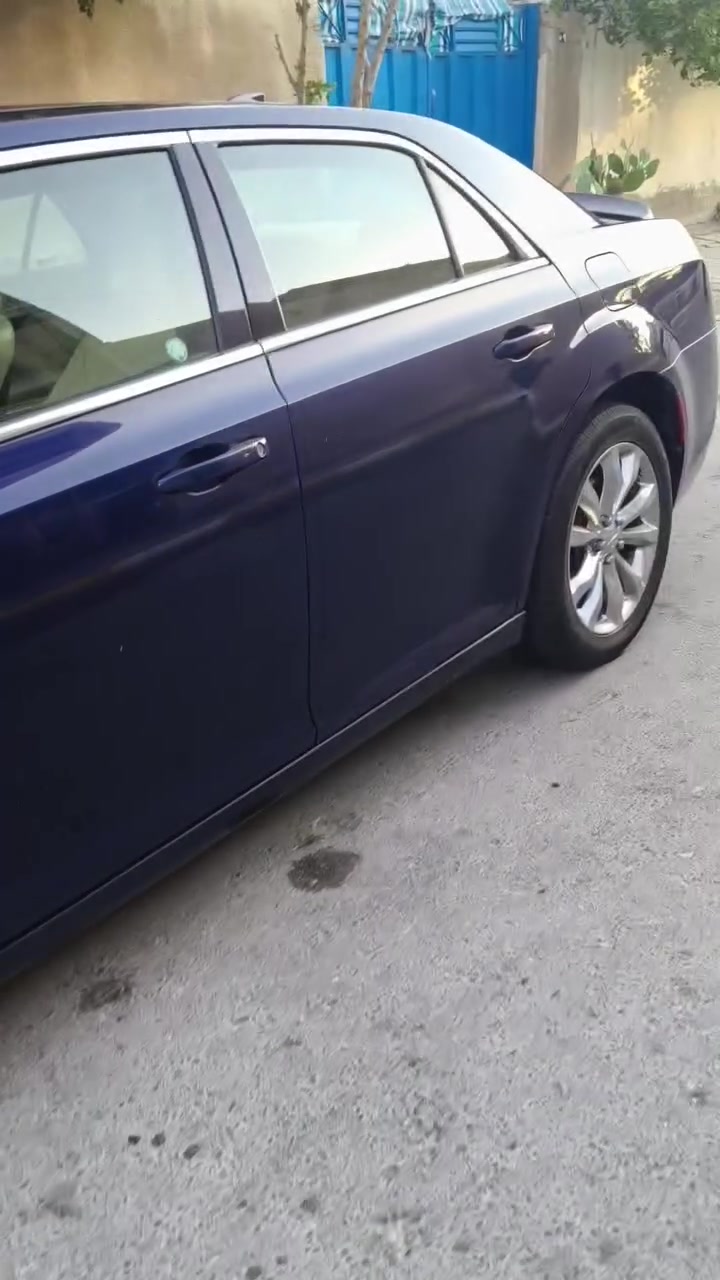 سلام عليكم
كلايسلر C300 مكينة 3600 فور ويل موديل 16 اصل سيارة بلادية كلشي بيهة بلاد رقم بغداد باسمي تحويل ثاني يوم ماشية 193 بيهة جاملغ مبدل الايمن والباب والبنيد فقد فتح تعيار ابعلك عالسونار وين ميعجبك مكينة وكير شرط ممفتوحات بلاد السعر 200$ وبيهة مجال حك الجية مكاني بغداد الحسينية مال الراشدية هاتف *********** ...08761147208

