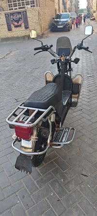 دراجه شحن بدون بطاريه الملف 2000 سعر 300 الف رقم هاتف 07733594920 واتس...