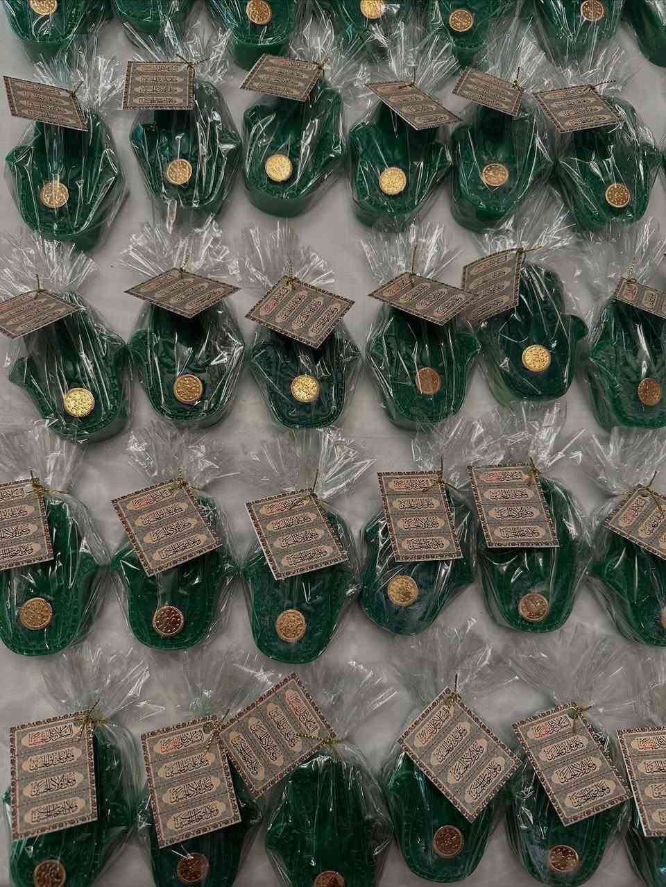 السلام عليكم عظم الله أجركم بحلول شهر محرم الحرام تتوفر لدينا كافه التوزيعات الشهر محرم وطباعه كافه انواع الاستيكرات وشهادات التقديريه والصور الفوتوغرافيه بدقه عاليه اسعار مناسبه مع توفير خدمة توصيل رقم الطلبات ***********
