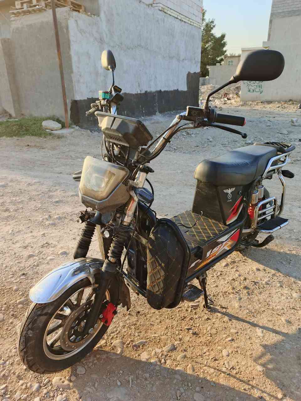 سلام عليكم دراجة هاردي 2024 دراجة براسه.60حظ 6بطاريات كبار ملف1200 +4سرعات كلشي ما بيهة بس الهورن وا الشاشة مكطوع الواير مالهة الله شاهد علية دراجة مفولة سعرها 650 او بيها مجال الطيبين✨ الرقم ***********
