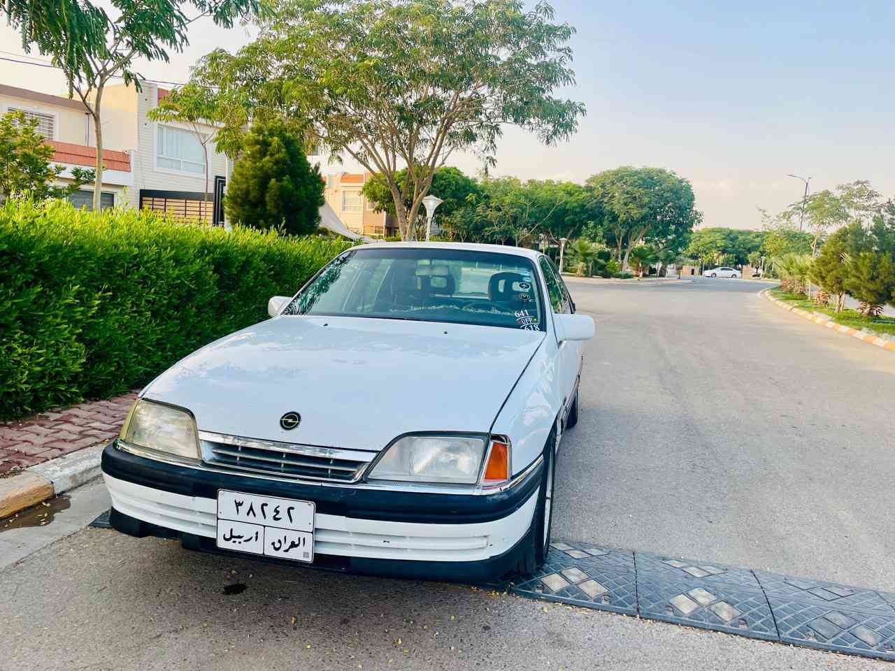 اوپل اوميكا 1993 

صبغ بلادي سياره بدون خياس سياره جاهزه مبي نقص محرك بلادي 20 شرط وكاله تحويل سياره بل واقع احلى  
مكان سياره ديالى خانقين  

شراي اتصل ع رقم ***********
