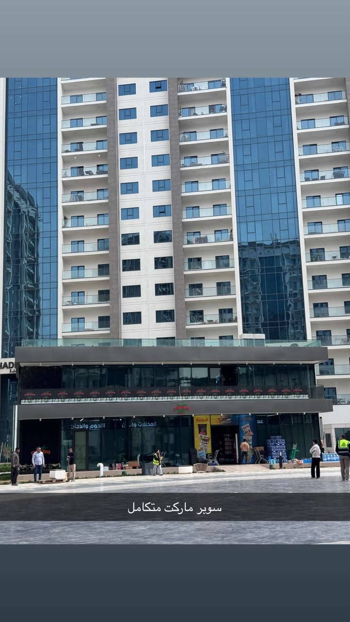 شقة جاهزة لسكن مجمع البروج تسليم مباشر الدفع كاش ***********
