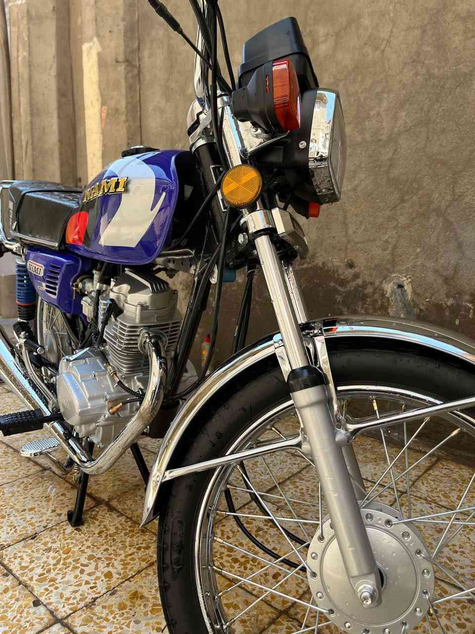 السلام عليكم 
ناما 2025 صار فتره قليله من طلعته من الوكيل 
الدراجه كله بلاد من البرغي للبرغي 
الدراجه اوراق واني طلعته من الوكيل 
مكينه ابد ممفتوحه 
الدراجه خرسه عل وضعية البلاد 
كهربائيات كله شغاله هندر واحد 
مكاني بابل حله شارع 60 
السعر 725 وبيه مجال قليل 
للاستفسار ***********
