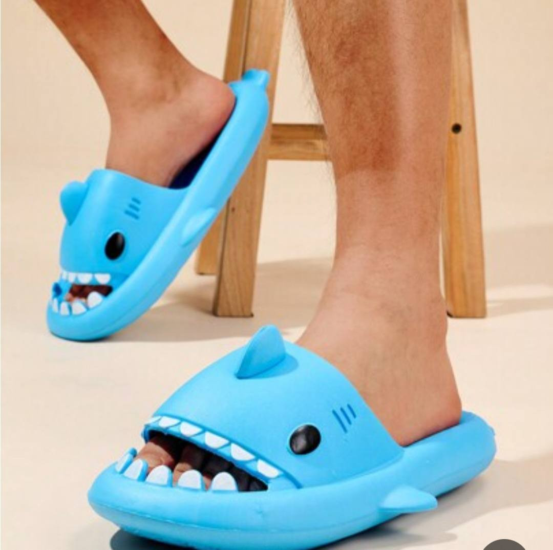 عرض جديد من كوزمتك هدى بيوتي 
وصلت تشكيلة شباشيب متنوعه  الخفيفه والمريحه  للمنزل 
واهم شي شبشب القرش 
وكل هجمال بس ٢٥٠٠
للاستفسار على وتس اب ***********
