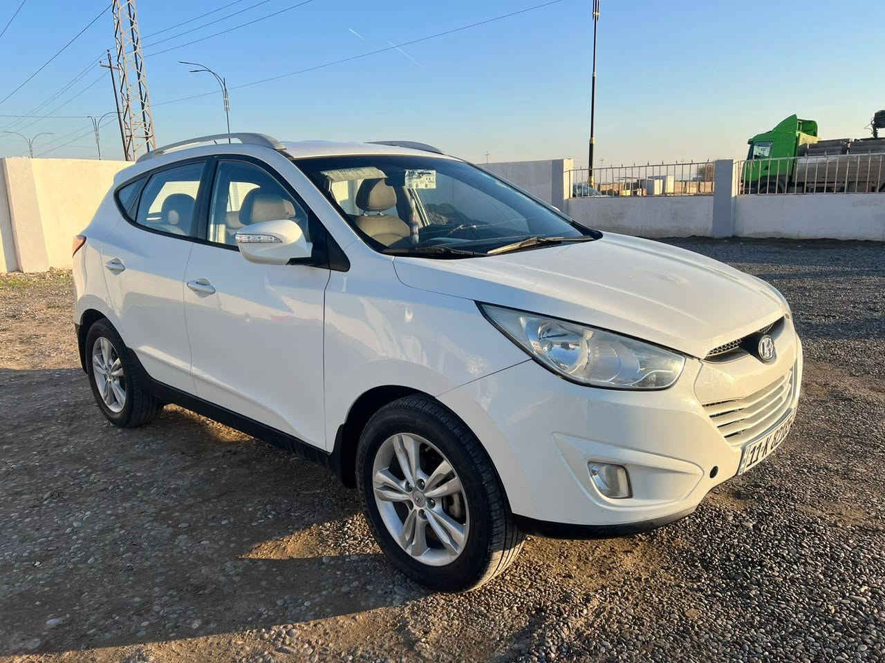 سلام عليكم توكسان موديل 2010 رقم بغداد مشروع وطني بسمي سنويه ل 29 بدون ضرر بيه ملاحضات بسيطه محرك  مامفتوح سياره جاهزه مجهزه مكاني الشرقاط الساحل الايسر  *********** السعر ١٣٨ وبيه مجال
