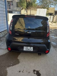 للبيع كيه صول موديل ٢٠١٤ ضررها  بين الباتين صبغ مندون دواخل السياره لي...