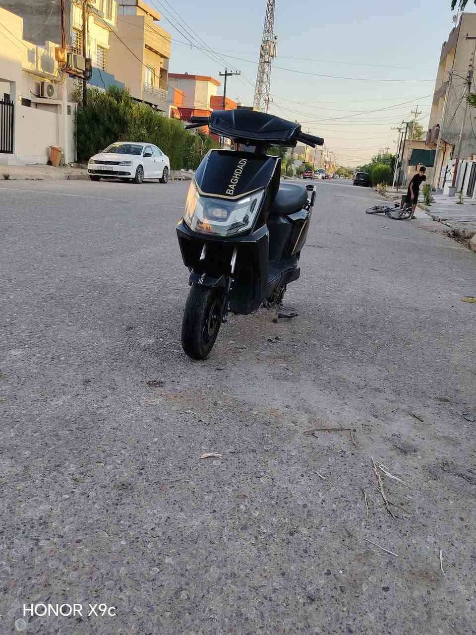 سلام عليكم ورحمه الله وبركاته
دراجه شحن للبيع 
الدراجه ٦باتري 
ملف ١٥٠٠ /٤٠ أمبير
الدراجه حلوه ونضيفه وسريعه 
الدراجه اي عيب مآبي
الدراجه بيهه نضام قفل ستيرن 
وبيعه نضام تفصل الشاحنة من تفل الدراجه
السعر/500 بي مجال للطيبين
ملاحضه/إذا ماتشتري لا تكسر بسعر الماطور


**إذا كنت صاحب هذا الإعلان وتريد حذفه لأي سبب، رجاءا أرسل رسالة إلى الدعم الفني**