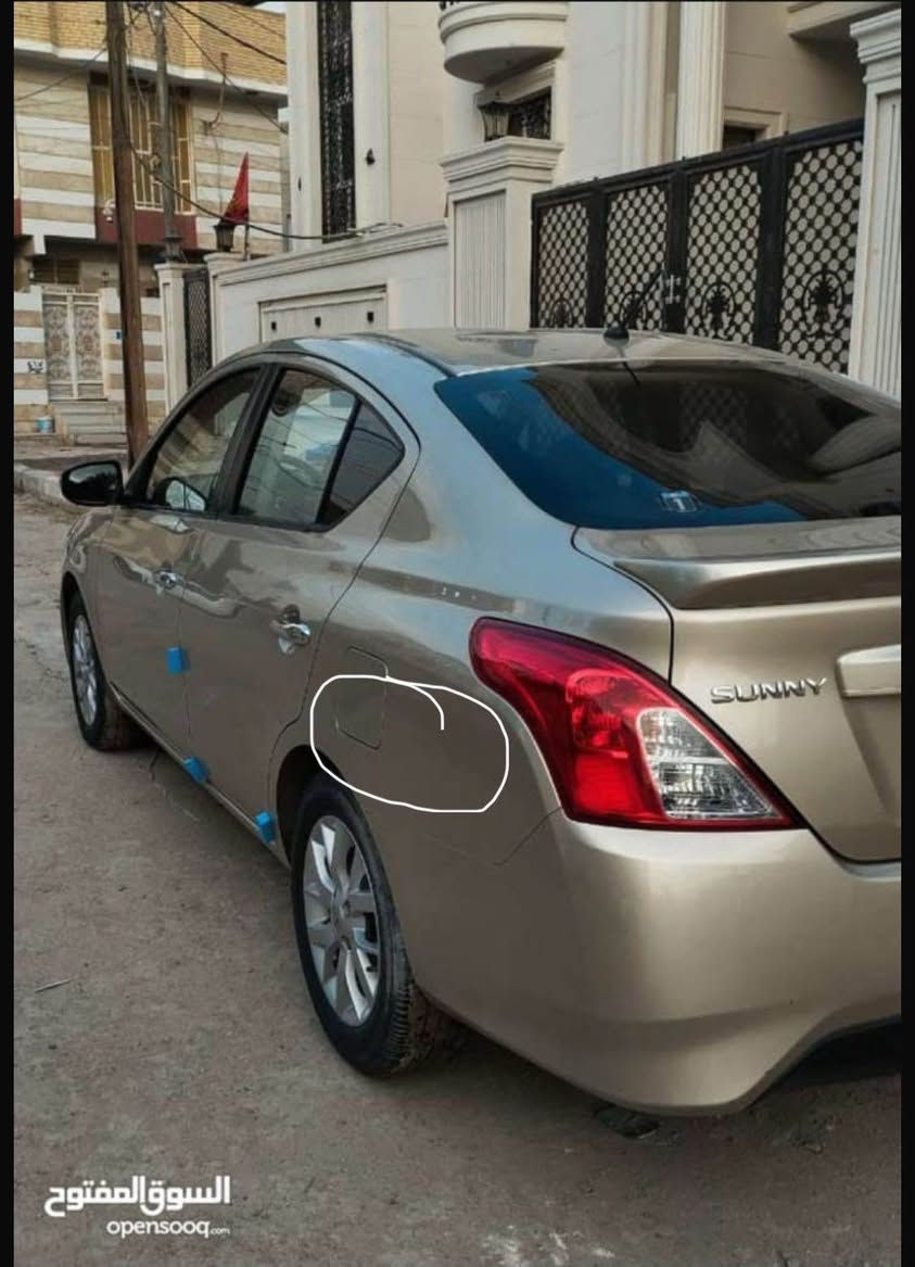 نيسان صني مصري مديل 2023
لون ذهبي رقم مميز 
سياره ماشيه 98 
سعر ب115وبيها مجال
سياره كلش حلوه قطعتين تبريد شاشه كامره خلفيه 
بيع او مراوس شعندك نزللل
رقم *********** Singapore
