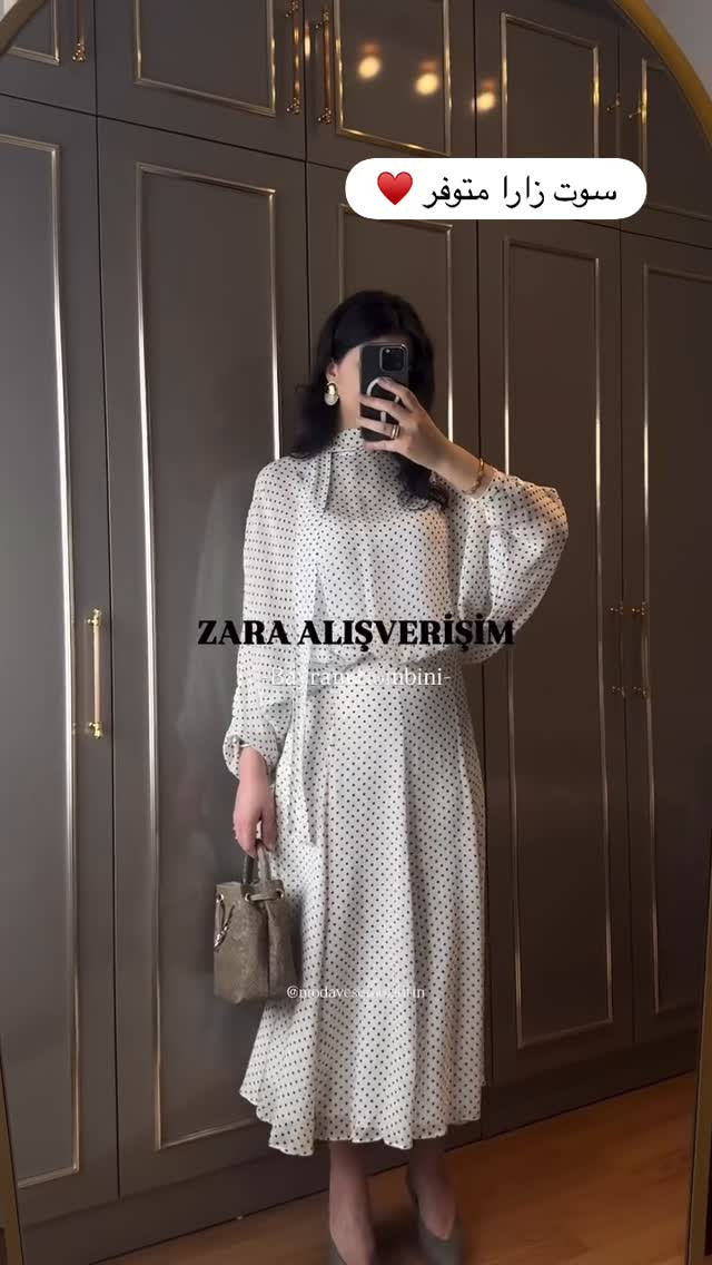 سوت زارا توفر توصيل مباشر 
قياسات S , M , L
السعر 65 الف 
التنورة مبطنة⁩


**إذا كنت صاحب هذا الإعلان وتريد حذفه لأي سبب، رجاءا أرسل رسالة إلى الدعم الفني**