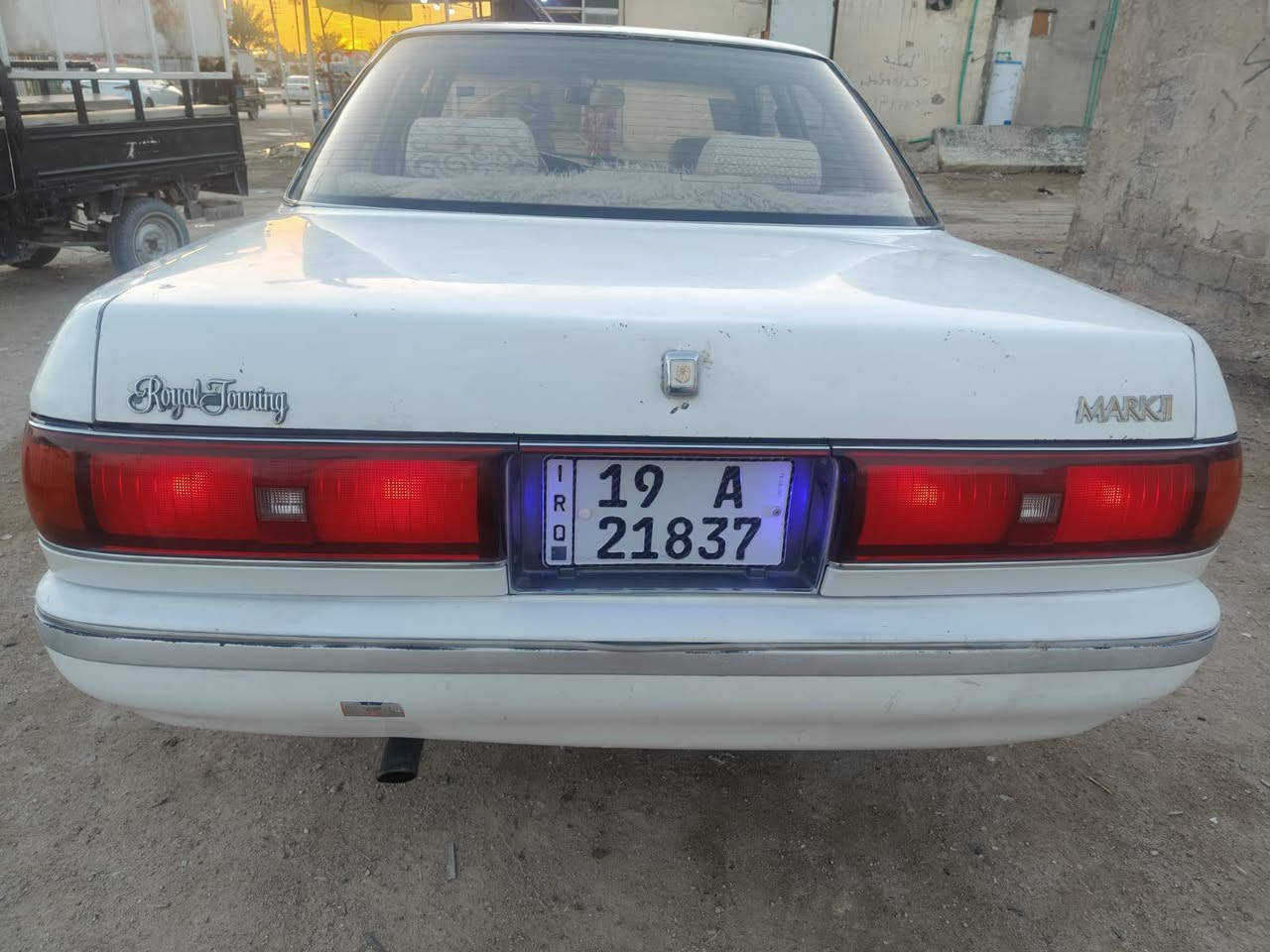 سيارة مارك عضم للبيع كفالة من الكص والنقل الجثه رقم انكليزي بسمي تبريد شغال منضومه جديدة  محرك ونجي ناعم كهربائيات كلهه  شغاله مكان نجف حي الرحمه السعر 50 او بيهه مجال ***********
