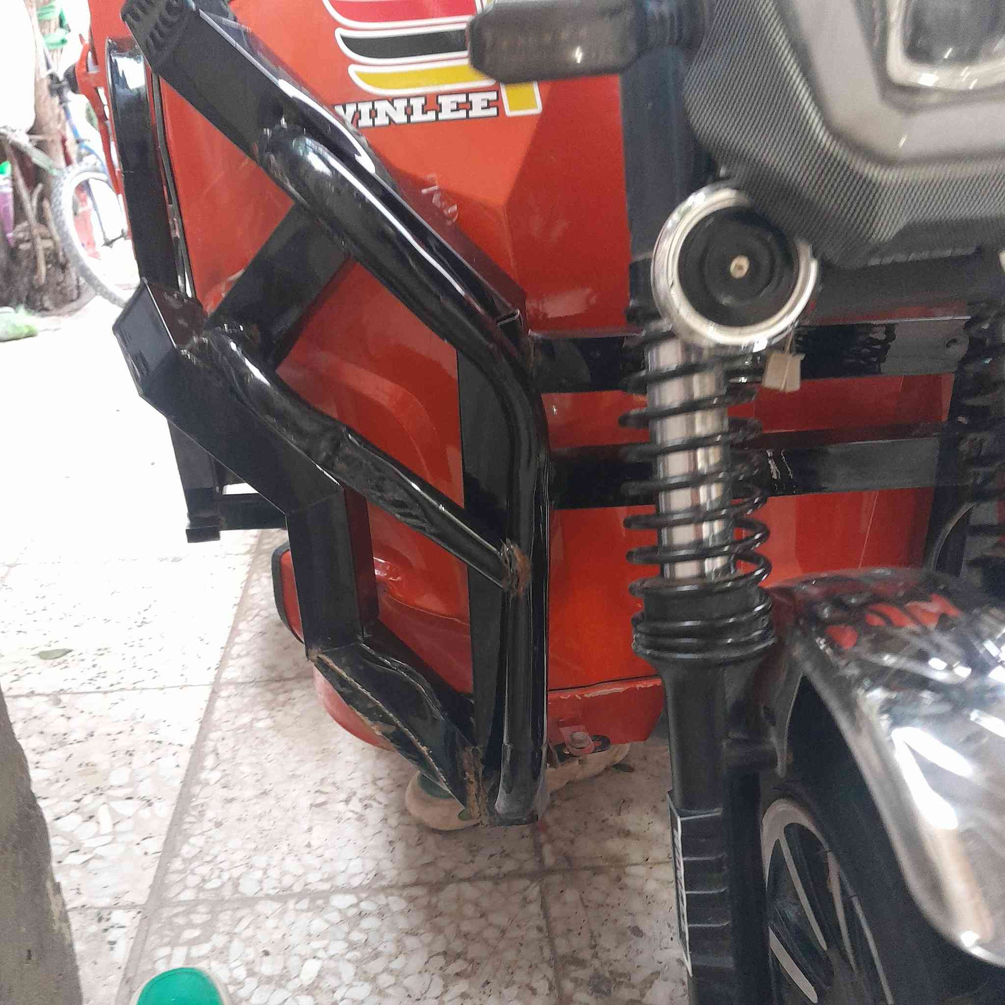 ستوته شحن لبيع 6بطارات مديل 25 السعر 10250واحد ةربع لتواصل ***********
