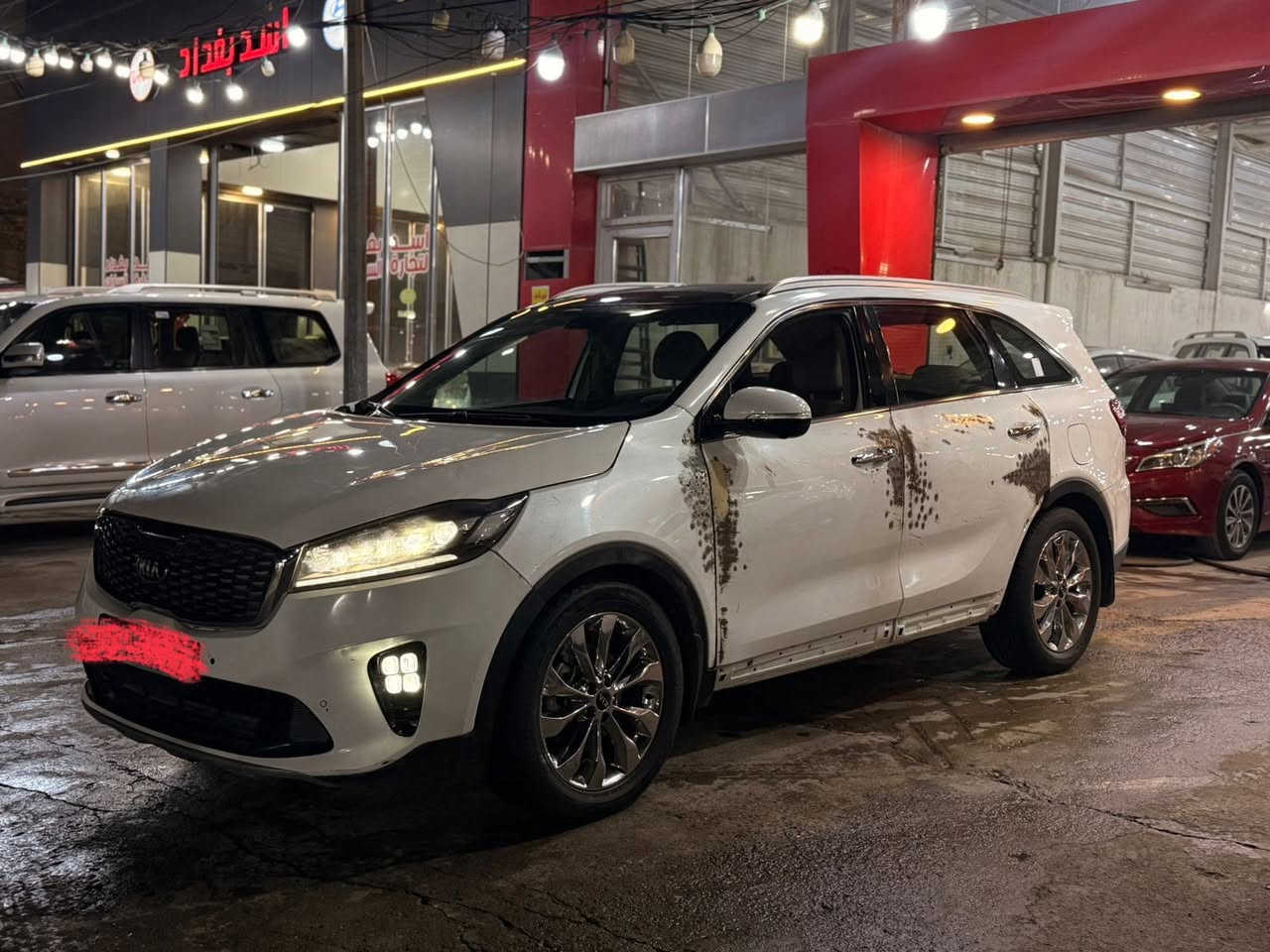 كيا سورنتو 2020
وارد خليجي فول 1/1
السيارة بيها حادث مسمكره كامله 
بيها تصليح تكم + تعمير لغد جهة السايق
تحتاج صبغ وبعض الترتيبات
محرك 6 سلندر
ماشية 45 حقيقي
بانوراما
بصمة دخول + ابواب
شاشة كبيرة + كامرات محيطية 360 درجه
مري شفط
جنطة كهرباء
4 كامرات
هندبريك كهربائي
7 راكب + 3 قطع تبريد
ويل حجم 19 كروم
كراسي كهرباء
حساسات امامي +خلفي
رقم بغداد الجديد بسمي
السعر 158
مكان السيارة بغداد / الكريعات / شارع المعارض معرض المميز
للاتصال ***********
