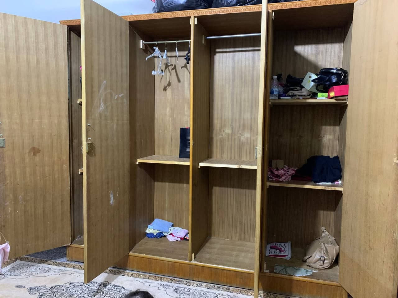 كنتور أربعه باع داخل خارج صاج بي هاي الضربه الي بالصوره سعره ٢٠٠ الف عنوان الأمين الثانيه  @ الجميع


**إذا كنت صاحب هذا الإعلان وتريد حذفه لأي سبب، رجاءا أرسل رسالة إلى الدعم الفني**