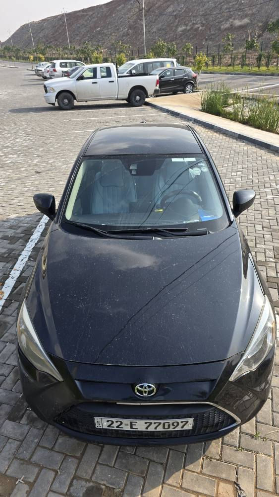 للبيع سيارة يارس موديل 2019 لون اسود 
سعرها 95 وبي مجال 
سنوية لحد سنة 2027 هزه وبراد جديد 
الضرر اربع قطع فقط رقم اربيل جديد 
بيها شوي مجال الموقع اربيل 
سيارة نضيفه ومشيها مريح 
شرط غرامات 
للتواصل واتساب 
0773 001 6595 أربيل, العراق
