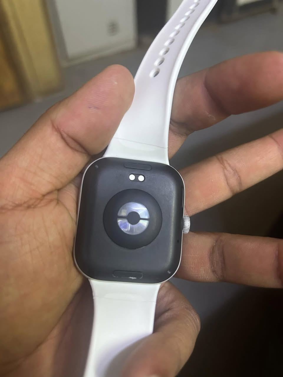 ساعة شاومي
ريد مي واج 5
السعر 100 الف وبيه مجال بسيط
المميزات
الرد على المكالمات 
قياس نبض القلب
تحميل نغمات
تشتغل على الايفون والاندرويد 
قياس النوم والرياضة 
وهواي مميزات بعد بيه
مكفولة كفالة ونظيفة
استخدام قليل 
كارتون كامل ملحقاتة وياها
وياها سيورة هديه تقريبآ خمسة لو سبعة 
توصيل فقط داخل البصرة
تواصل واتس اب فقط
***********
