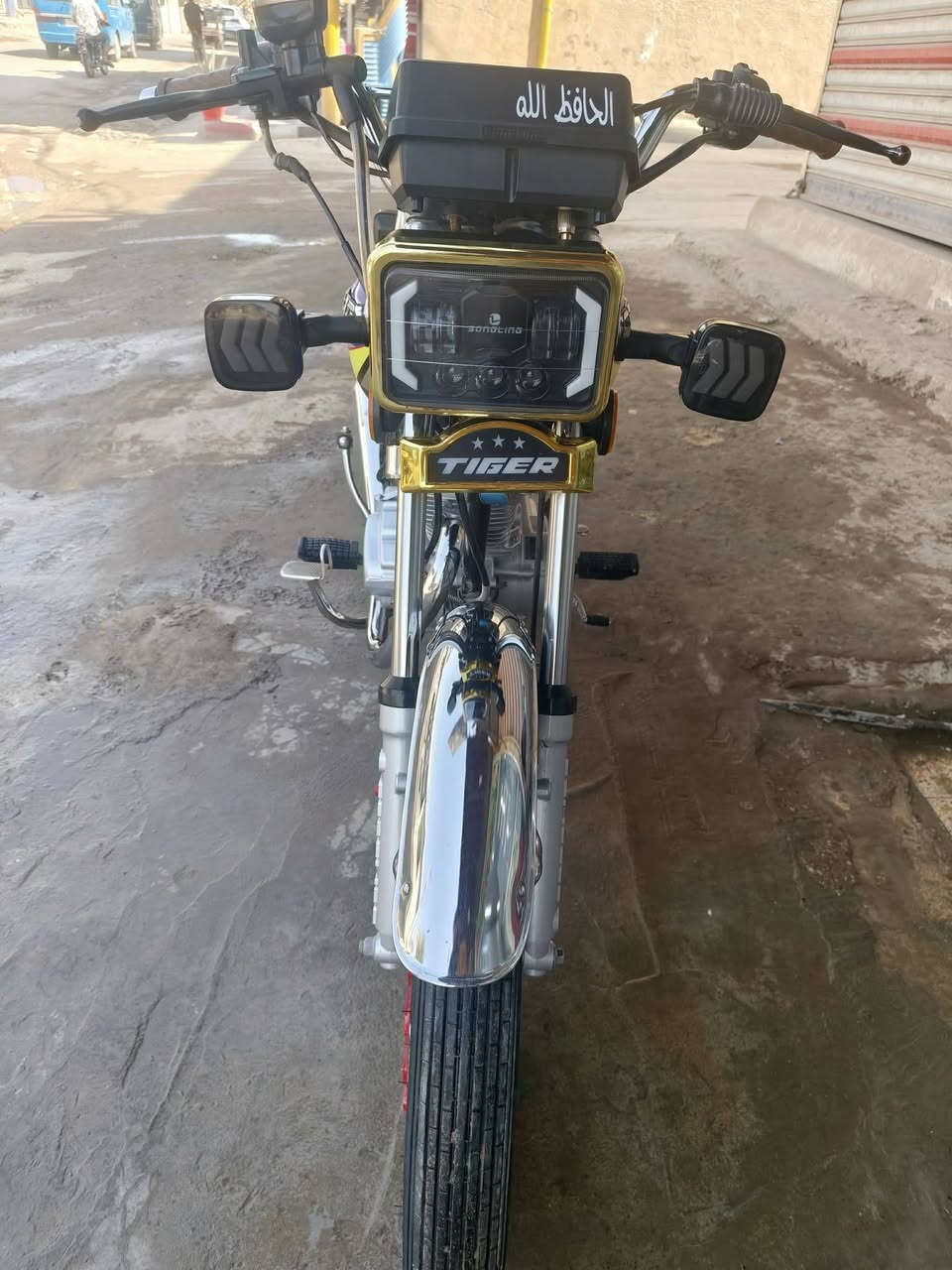 للبيع دراجه تايكر موديل ٢٥ السعر ٦٥٠ وبيه مجال حك الجيه العنوان حله طهمازيه ***********
