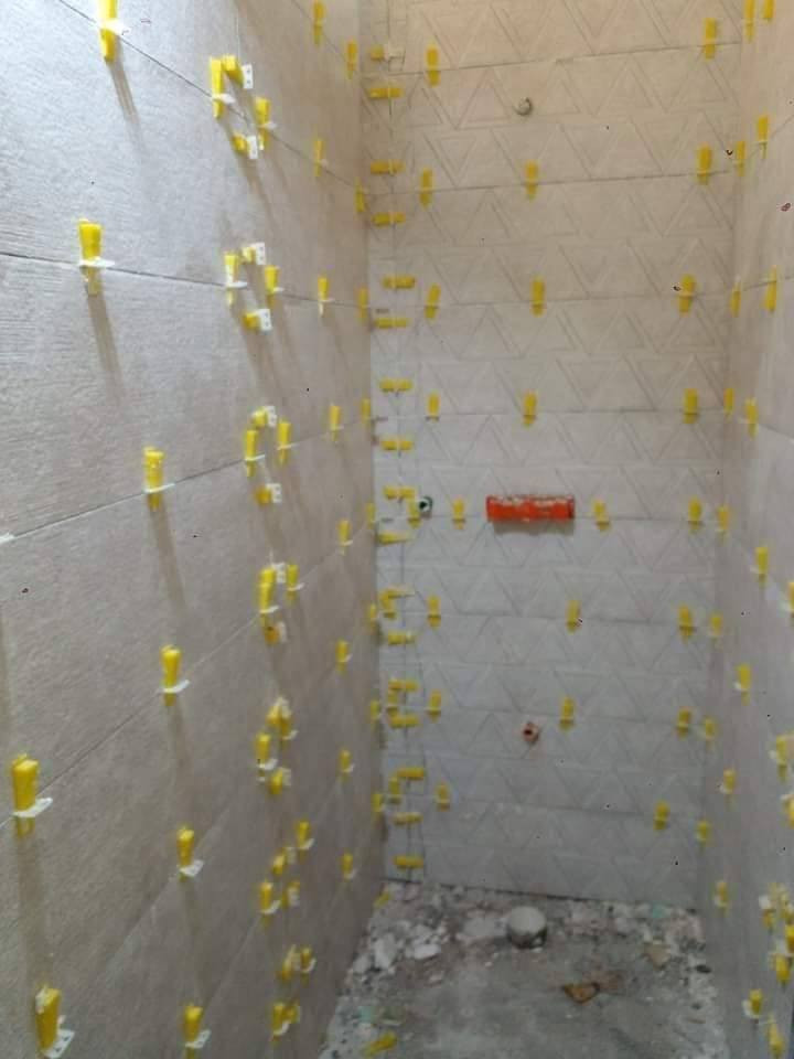 السلام عليكم كادر سيراميك جداري سعر المتر 4اي حجم من ال 60اله 120فقط ماده 4لكمه 4500وشرط اذا مو شغل هندسي ربع ماريد ولي يكول شغلك رخيص يصرفلي واي استفسار خاص
***********
