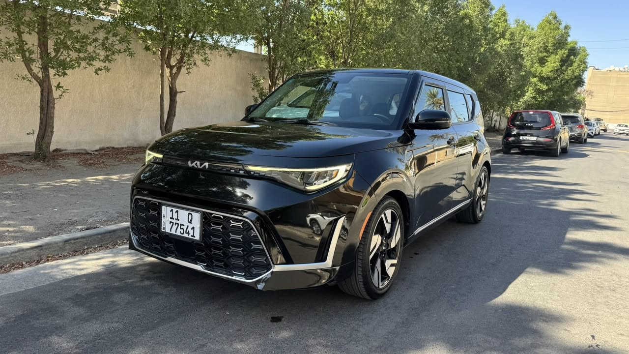 موديل ٢٠٢٣مكينة 2000 دوش فئة جيتي لاين
بغداد بأسمي

حادثها باب فقط ومنزل رقم الشاصي  وبيها كلير 3 قطع من امريكا  

سياره جاهزه  بدون نقص وبدون ايرباك

ماشيه ٦٧ الف كيلو 

العنوان  / بغداد  

السعر ١٥٣ قفل 🔒🔒🔒 

للأستفسار ***********
