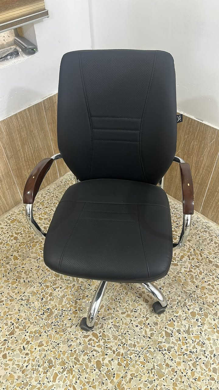 للبيع التواصل خاص وبسعر جدا مناسب
سدية فحص مرضى

لامب فحص عدد 2

ستاره فحص ابيض اللون

ستول ابيض متحرك

درجات  صعود للسدية

كرسي متحرك عدد واحد 

كرسي استقبال عدد 2
***********
