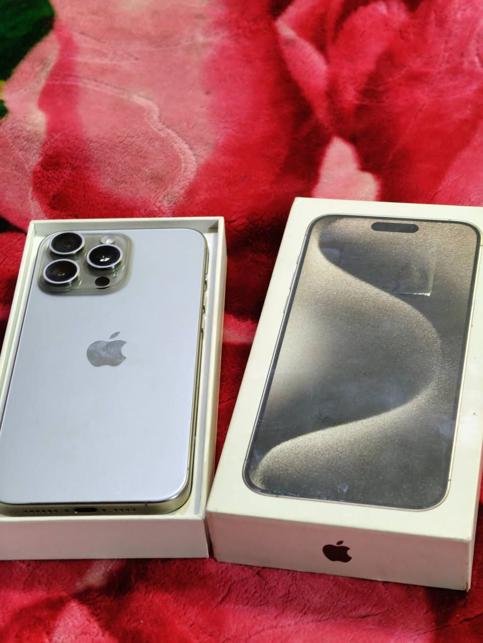 15برو ماكس
ذاكرته 256 
بطاريته 100% 
نضافته 100% 
مشحون 90مره فقط
مستخدم قليل كلش 
بعده بلضمان 
السعر 1150الف وبي مجال قليل
للبيع فقط 
مكاني ميسان حي العسكري يم المستوصف 
الاستفسار خاص وتدلل


**إذا كنت صاحب هذا الإعلان وتريد حذفه لأي سبب، رجاءا أرسل رسالة إلى الدعم الفني**