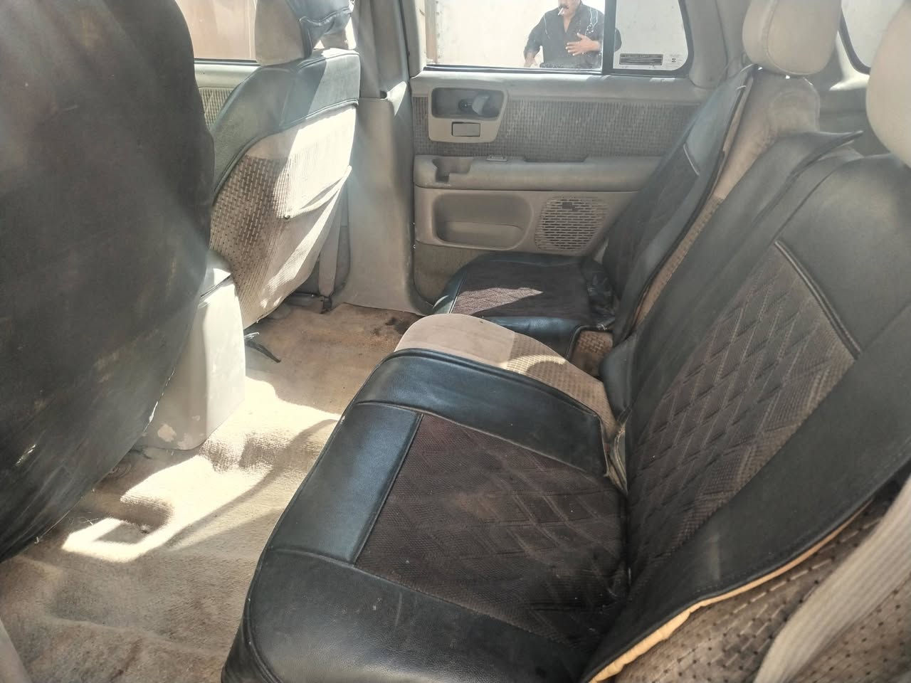 سلام عليكم جمسي جي موديل 95/سياره كفاله مكينه كير جدد تبريد ثلج بيع اومراوس حسب القناعه تحويل ثاني يوم السعر 55اوبيها مجال مكاني كوت مركز مدينه /*********** ***********
