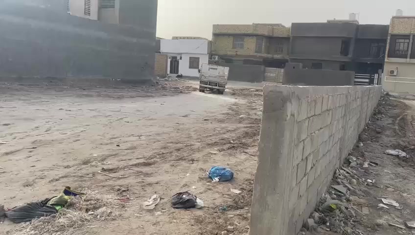 #يالله (اللهم صل على محمد وآل محمد)

#قطعه 900 متر ركنين طابو أسهم للبيع ☺️

#العنوان الناصريه مقابيل جامعة الإمام الصادق مباشرةََ طريق السفينه خدمات متكامله

#بيع مستعجل كلش

#السعر جداََ مناسب

للإستفسار الإتصال على الرقم ***********
