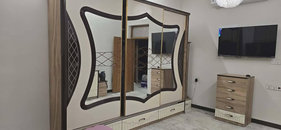 السلام عليكم
غرفة للبيع ٩ قطع تركي ثكيله بلوك مو فايبر السعر مليون قفل


**إذا كنت صاحب هذا الإعلان وتريد حذفه لأي سبب، رجاءا أرسل رسالة إلى الدعم الفني**