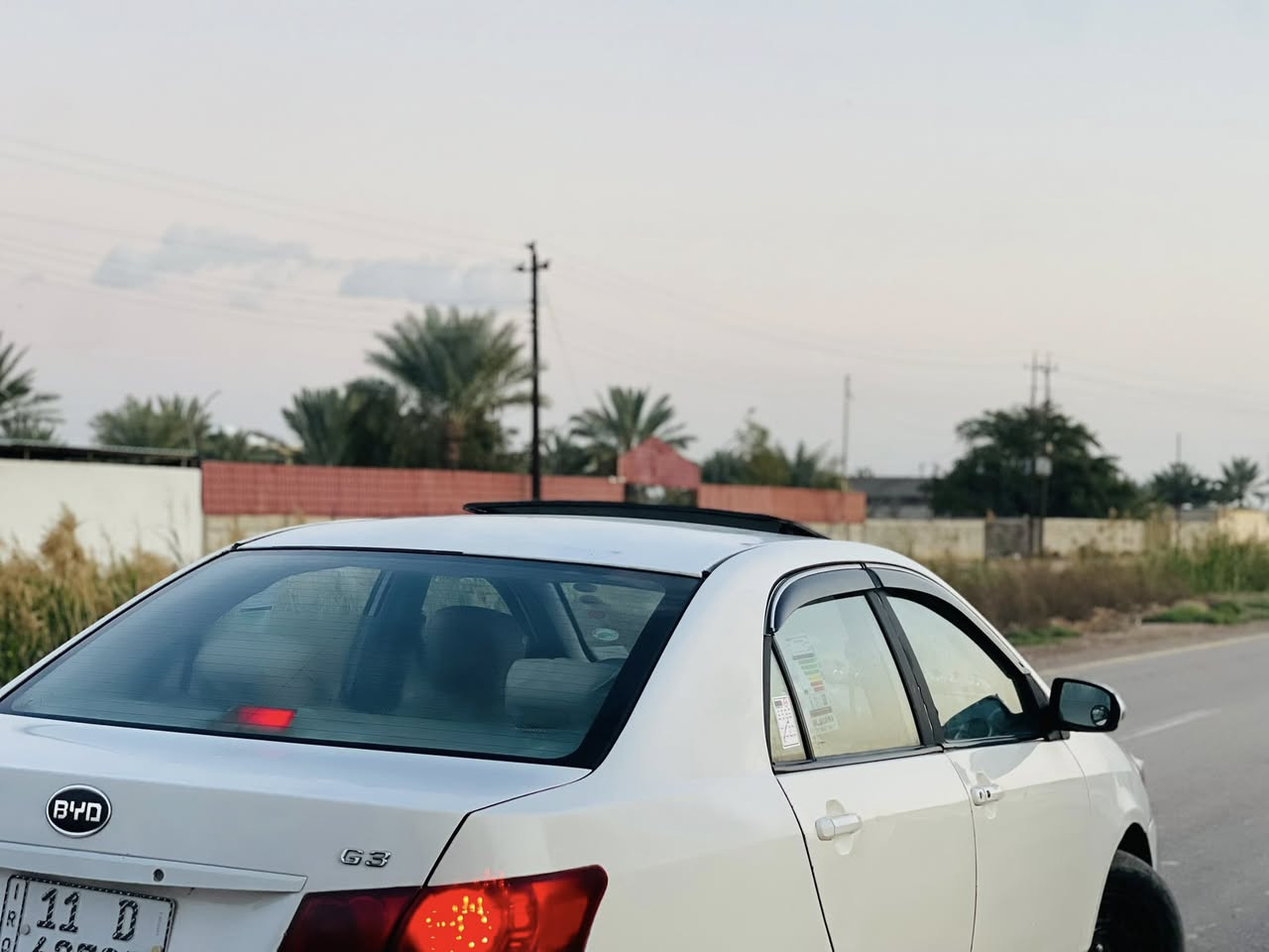 للبيع بي وادي موديل 2011 رقم بغداد نكليزي تحويل مباشر كير ومحرك مكفولات تخم تاير كير اوتماتيك مكفوله من الضرر بيه قطعتين صبغ فقط سنويه وهزه جدد فول فتحه تحكم بصمه كلشي موضح بالصور السعر 52 وبيه مجال مكاني بغداد رقم ***********
