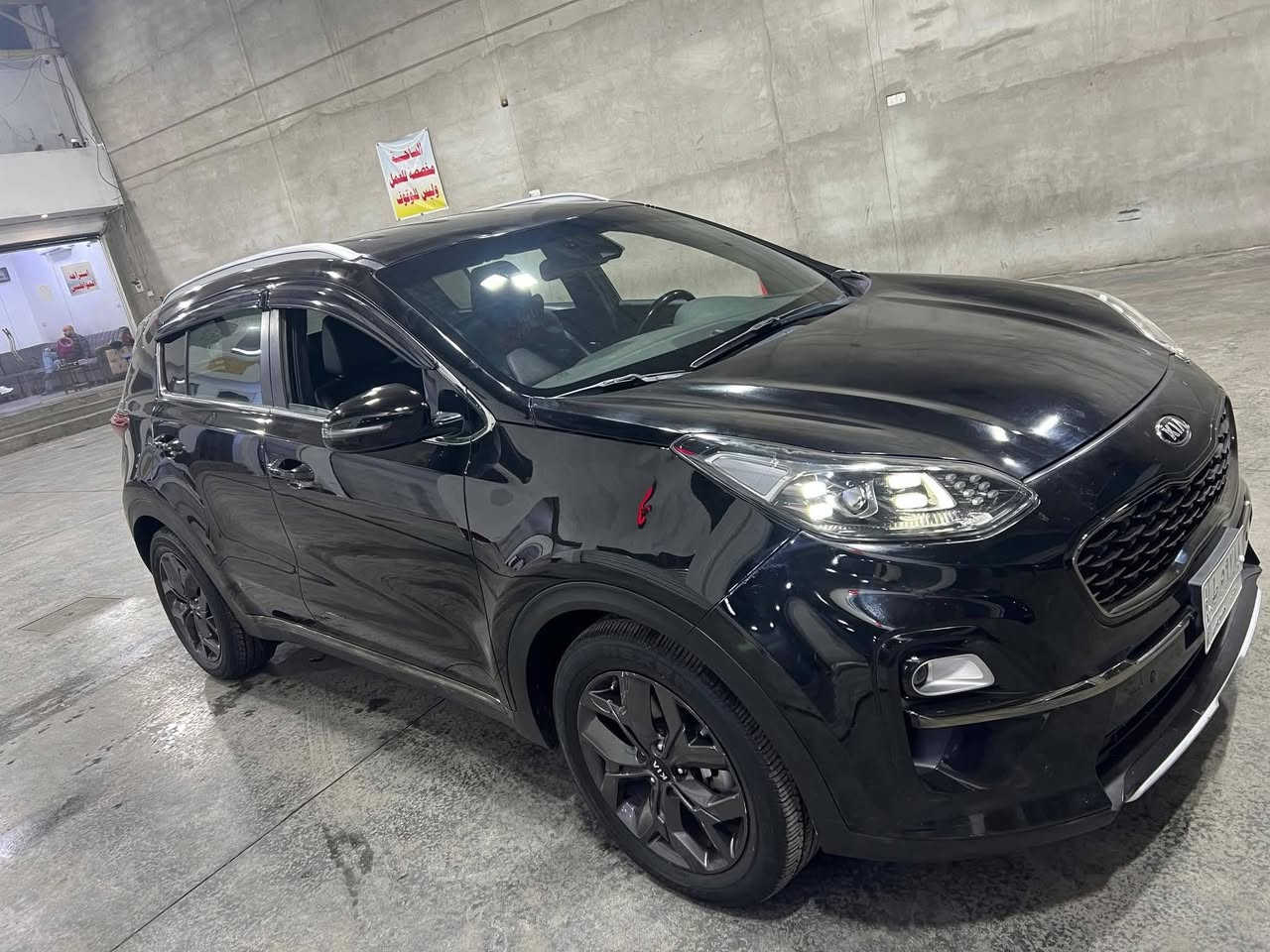 كيا سبورتج للبيع 2020
لون اسود ع بياذنجاني شذره
مواصفات السياره فور ويل درايف مود
 مكينه 2400 
 ويل كروم اشاير بل مري 
تبريد قطعتين شاشه كبيرة 
كامره دواره تحديد مسار 
درايف مود مانع انحدار 
رادار جانبي رادر خلفي 
تحكم ستيرن جهتين كروز سرعة
السيارة كفاله عدا البنيد مبدل بلادي اصلي فقط
بدون بارد و بدون صبغ ايرباك ستيرن فقط
 ماشيه 98 ألف حقيقي
السياره جديدة وجاهزه من كلشي
 كشنات جلد تدفئة وتبريد السعر 165وبيها مجال بسيط
للأستفسار أكثر الاتصال ع الرقم
*********** المكان بغداد البياع
